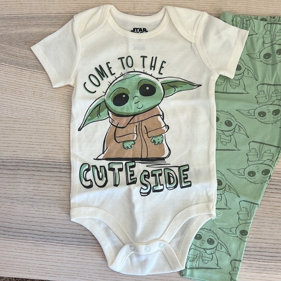 NWOT - Star Wars x Disney baby yoda matching set with yoda ears - Picture 2 of 5